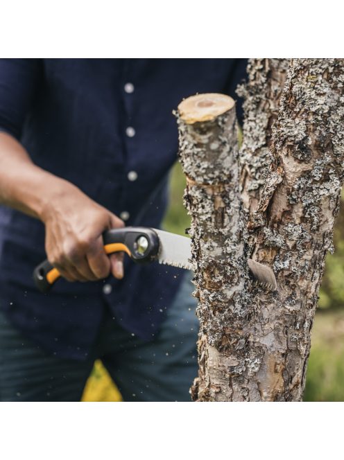 Fiskars Plus összecsukható fűrész SW68 - Csomagolás nélküli termék